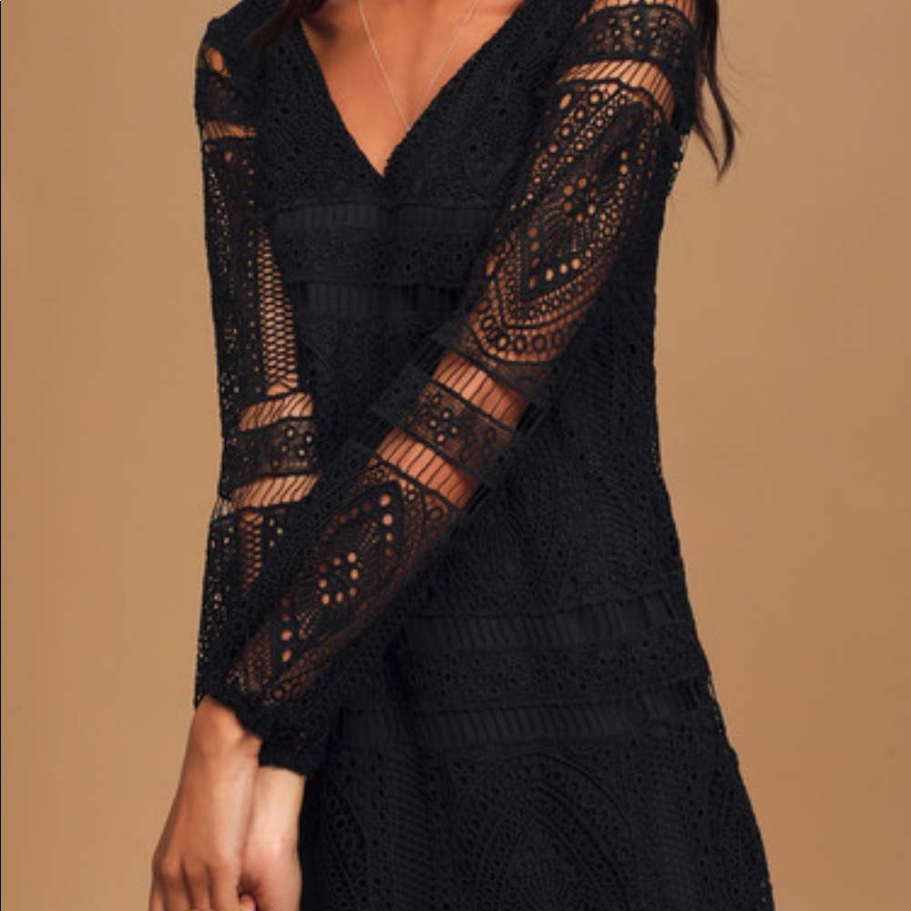 Black lace long sleeve mini shift dress